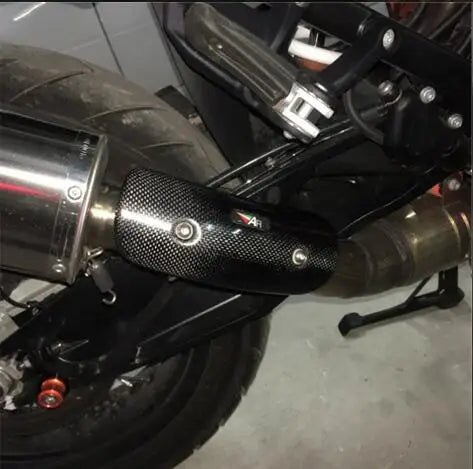 Motorcycle Exhaust Pipe Carbon Fiber Protector Heat Shield Cover Guard Anti-scalding Cover For CB650F MT07 TMAX530 CB400 XMAX300