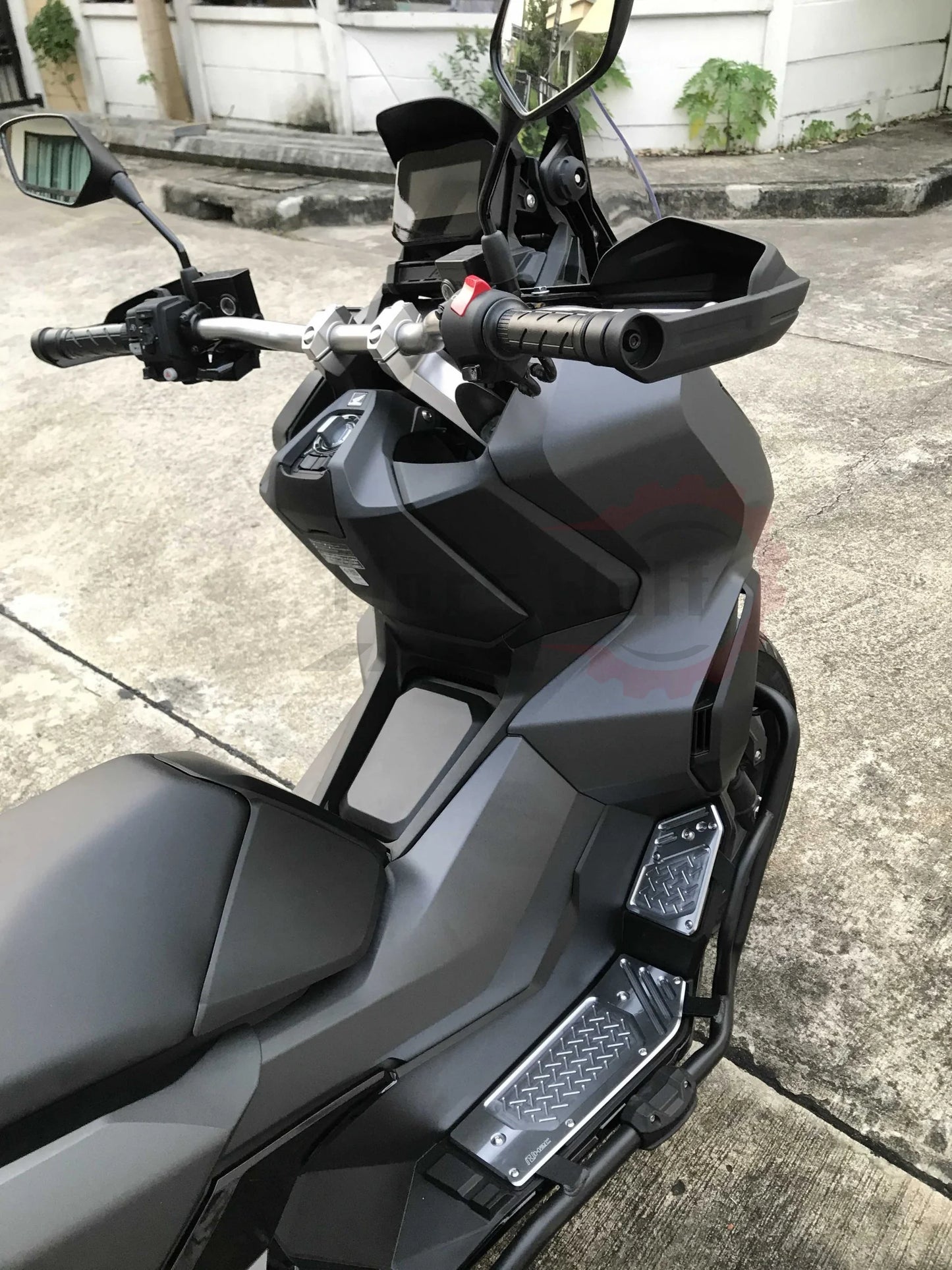 For Honda NEW ADV350 ADV 350 2021-2024 Motorcycle Crash Bar Engine Guard Frame Sliders Bumper Falling Protector ADV-350