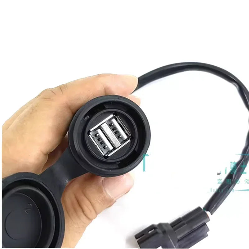 Motorcycle Output Socket Combination USB Charging Port For CFMOTO 800MT 800-5 CF800MT CF800-5 CFMOTO MT800 650GT 650MT