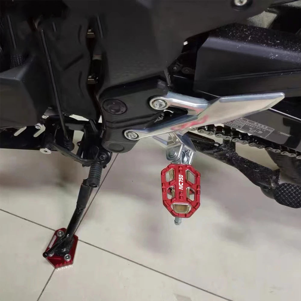 FootRest Footpegs For HONDA NC750X NC750S NC750 X NC 750 S 2014 2015 2016 2017 2018 2019 2020 Motorcycle Rear Foot Pegs Pedals