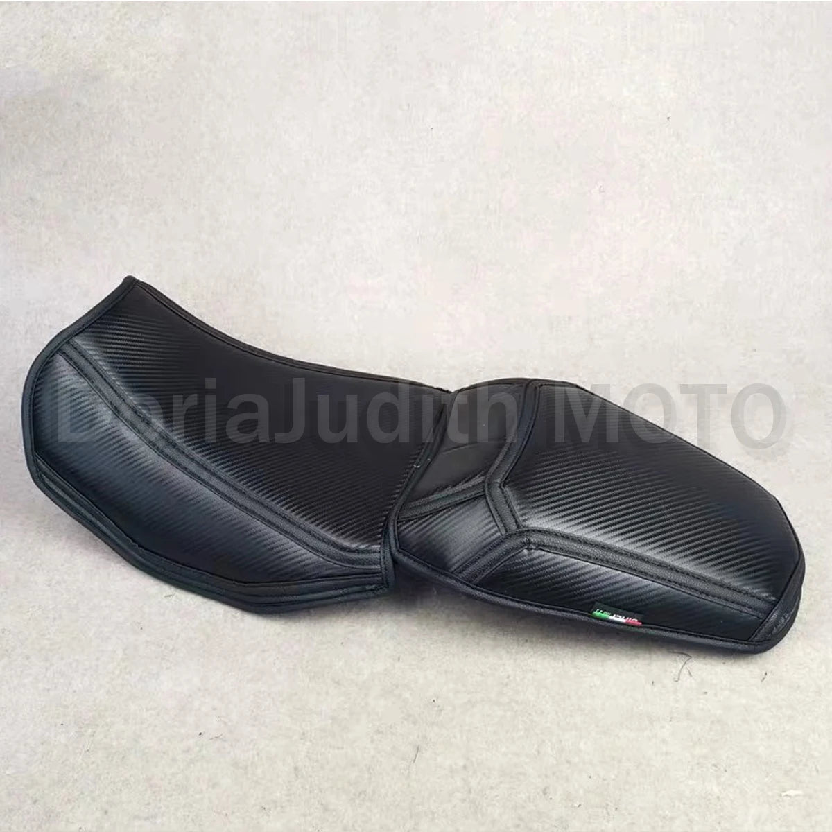 Custom Cushion Soft Seat Cover Thickening waterproof and softening carbon FOR cfmoto 650NK 400NK 650GT 400GT 250sr 250nk nk250