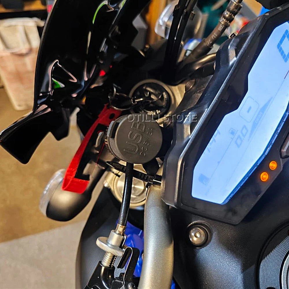 For BMW F900XR G310R F700GS F650GS F800GS R1250R R18 Motorcycle Charger Power Supply Socket USB Waterproof Adapter High Quality
