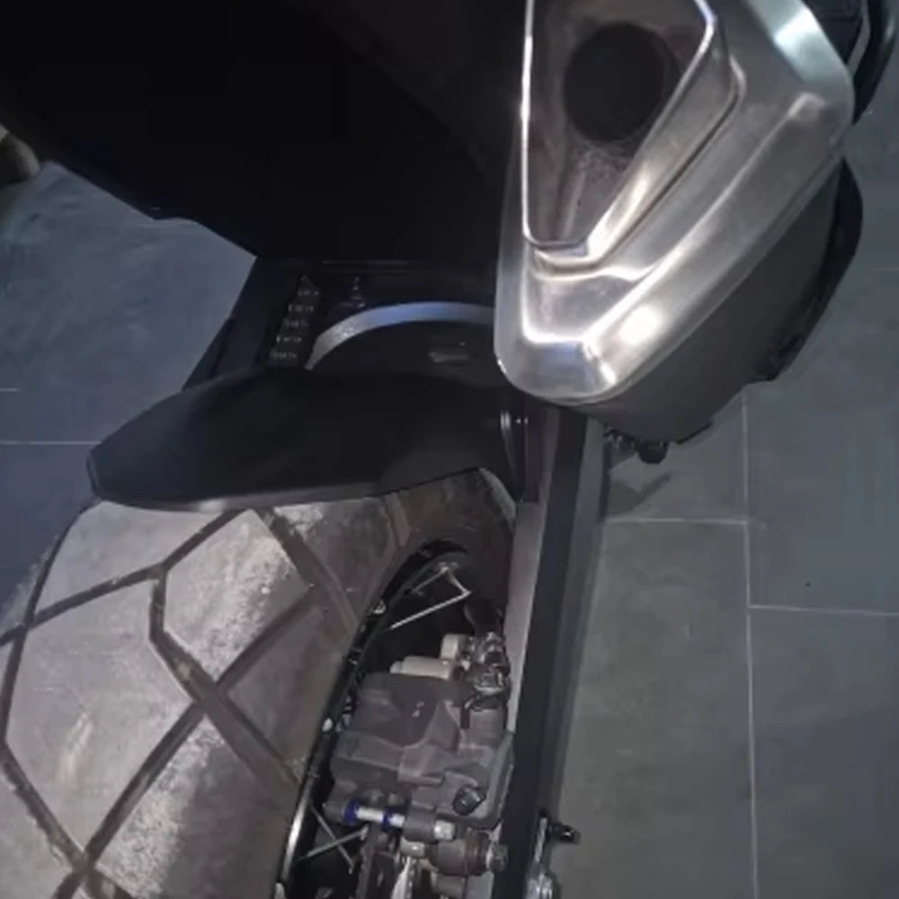 for HONDA XADV750 2017 2018 2019 2020 2021 2022 2023 2024 XADV 750 Rear Fender Mudguard Chain Guard Hugger Wheel Cover Fairing